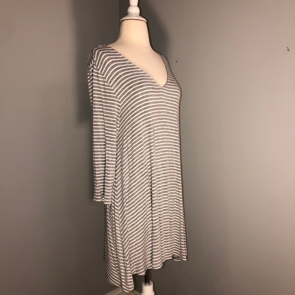 Olivia Sky Striped Gray and White Tunic Top - Picture 3 of 16
